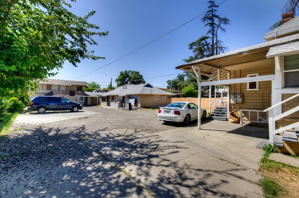 329 N Glenn Ave, Fresno, CA 93701