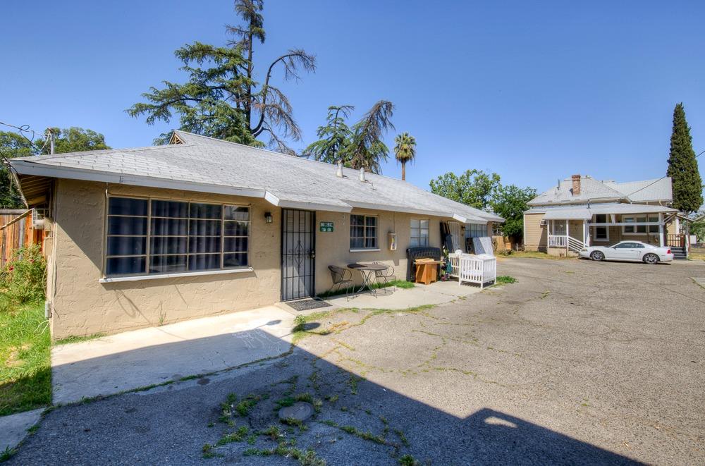 329 N Glenn Ave, Fresno, CA 93701