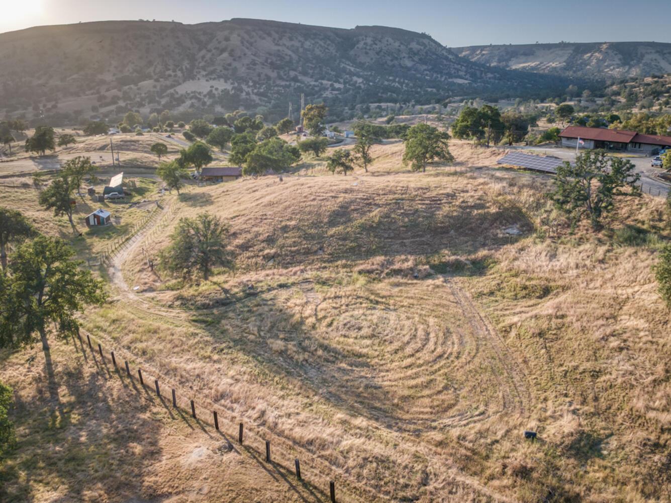 22630 Stagecoach Ln, Clovis, CA 93619