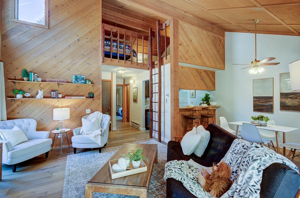 40662 Village Pass Ln, Shaver Lake, CA 93664