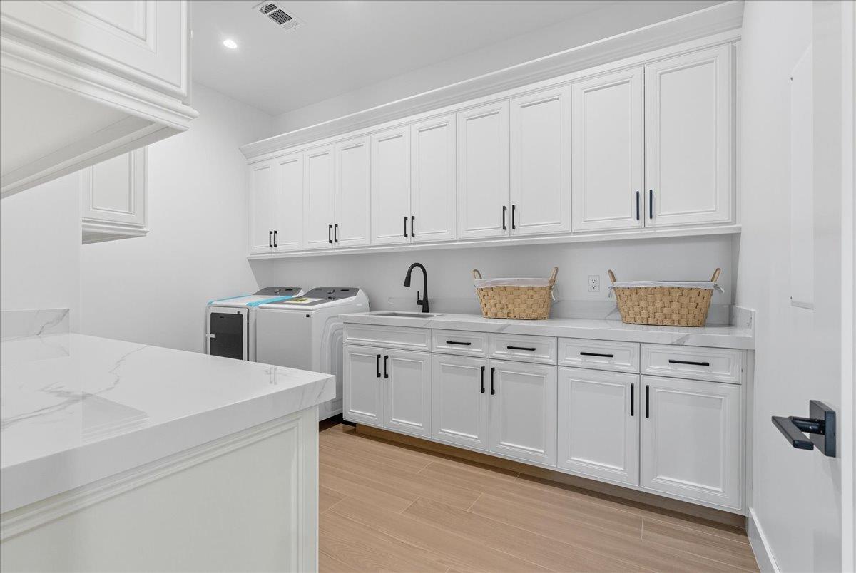 605 S Anderson A Rd, Exeter, CA 93221