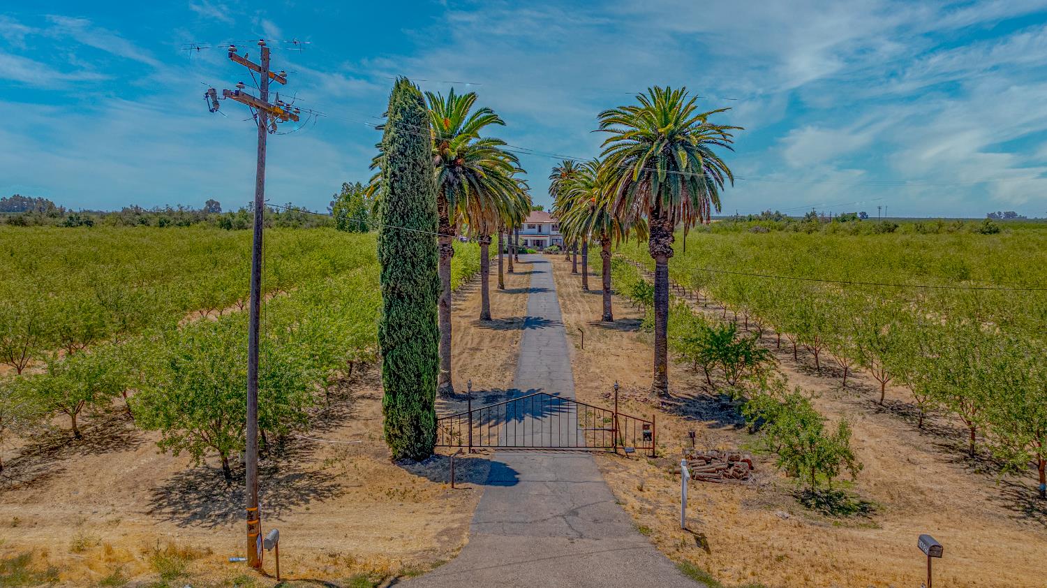 14625 Le Grand Rd, Le Grand, CA 95333