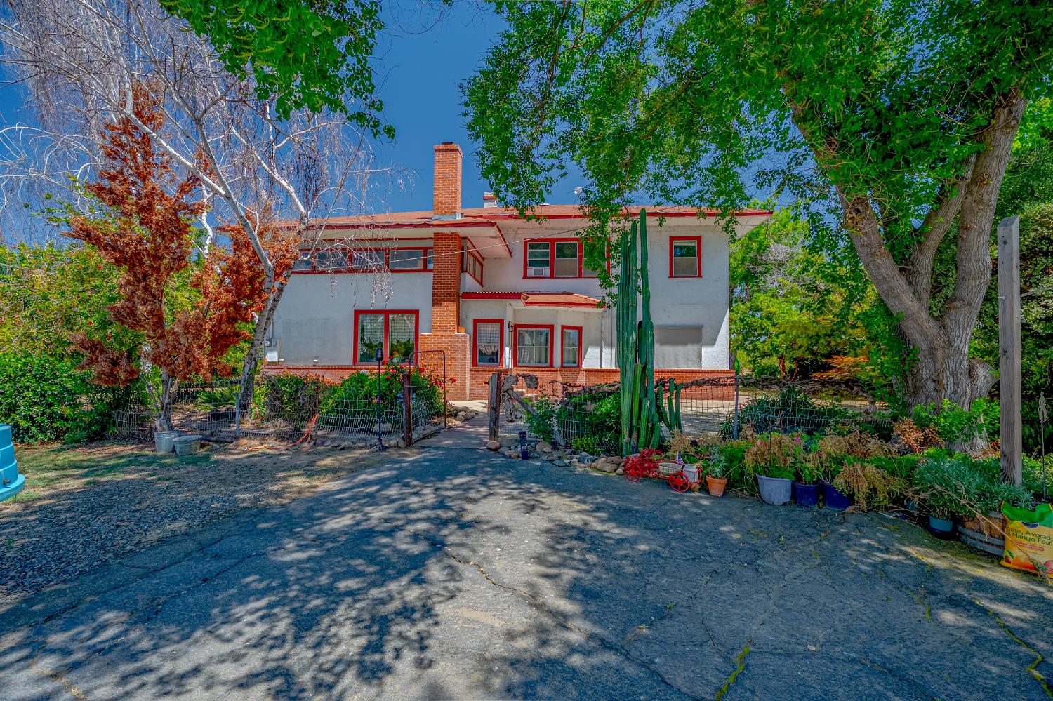 14625 Le Grand Rd, Le Grand, CA 95333