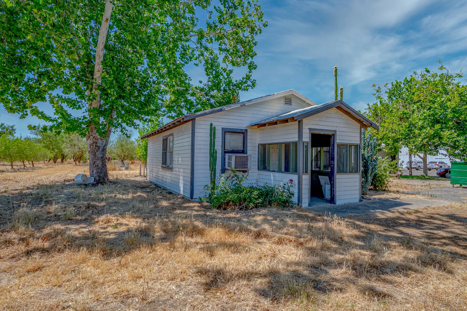 14625 Le Grand Rd, Le Grand, CA 95333