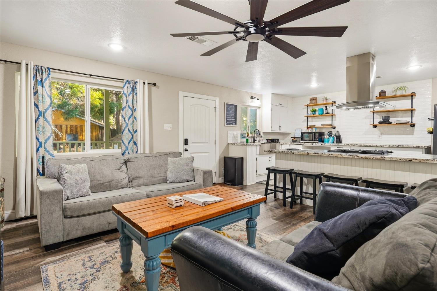 50740 Chu Ranch Rd, Oakhurst, CA 93644