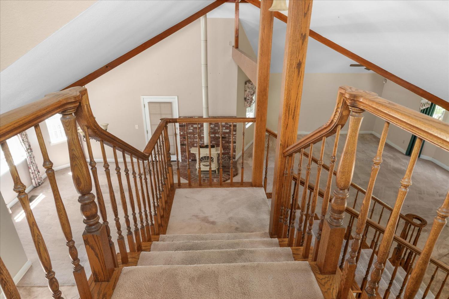 39976 Pierce Lake Dr, Oakhurst, CA 93644