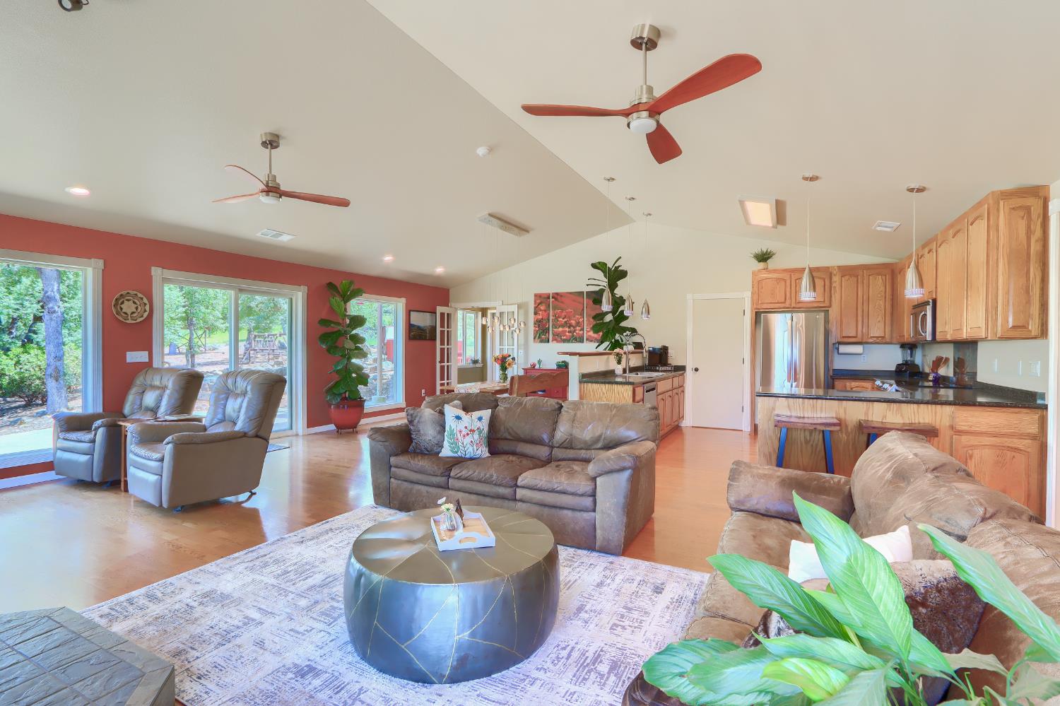 6097 Sherlock Rd., Midpines, CA 95345