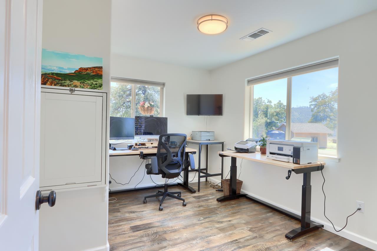 6097 Sherlock Rd., Midpines, CA 95345