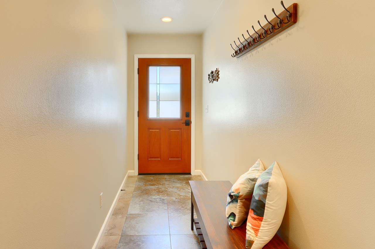 6097 Sherlock Rd., Midpines, CA 95345