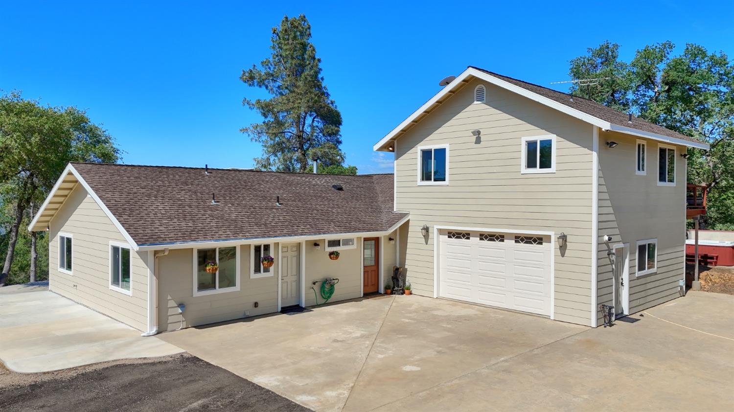 6097 Sherlock Rd., Midpines, CA 95345