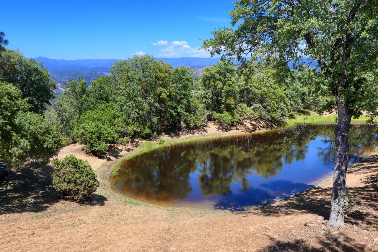 6097 Sherlock Rd., Midpines, CA 95345