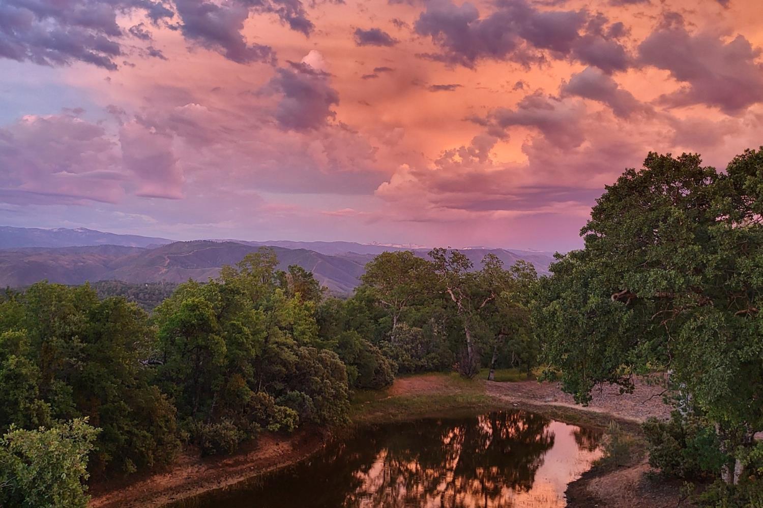 6097 Sherlock Rd., Midpines, CA 95345