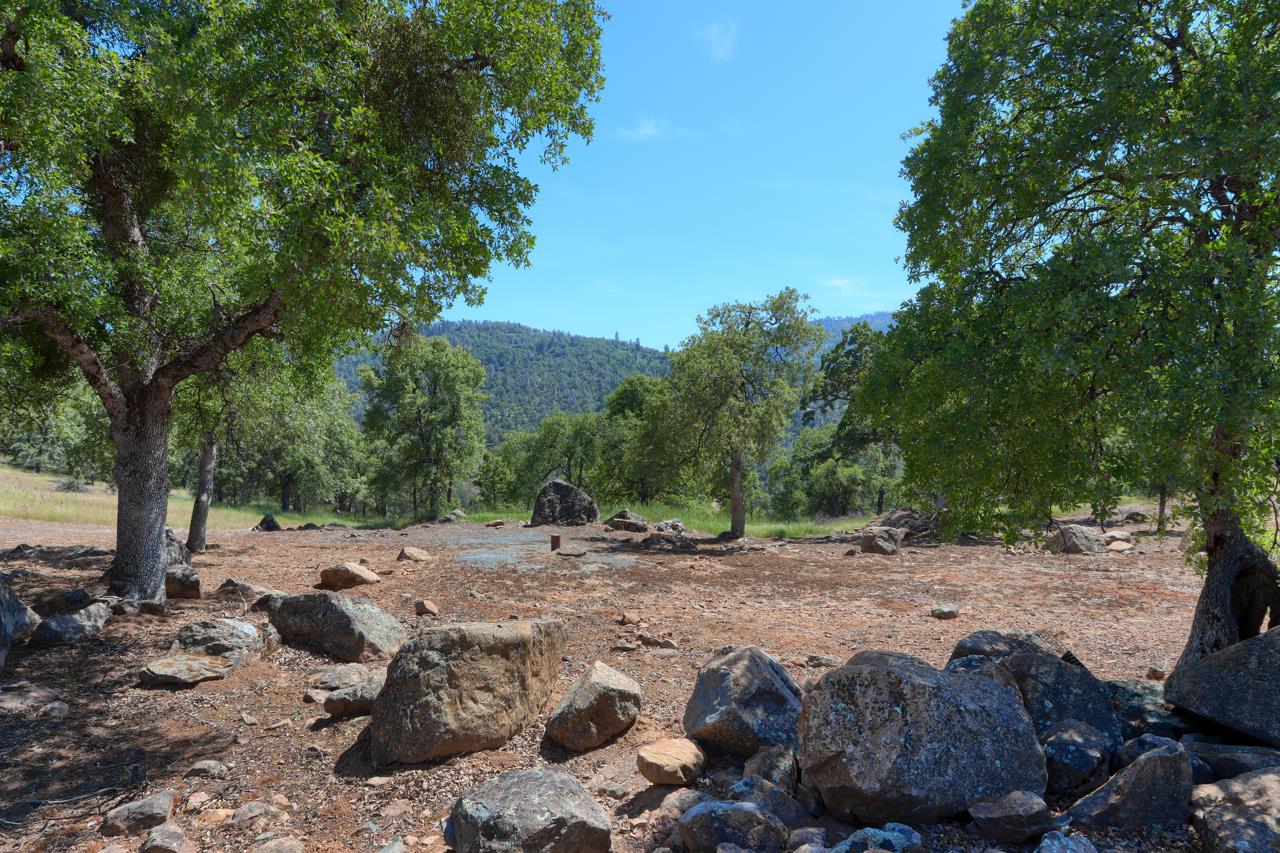 6097 Sherlock Rd., Midpines, CA 95345