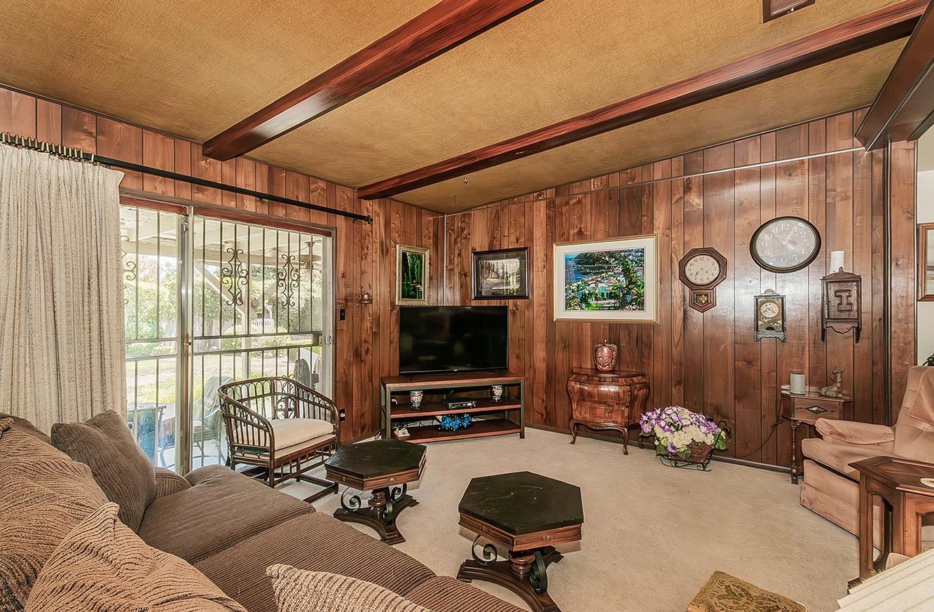 5082 N Maroa Ave, Fresno, CA 93704