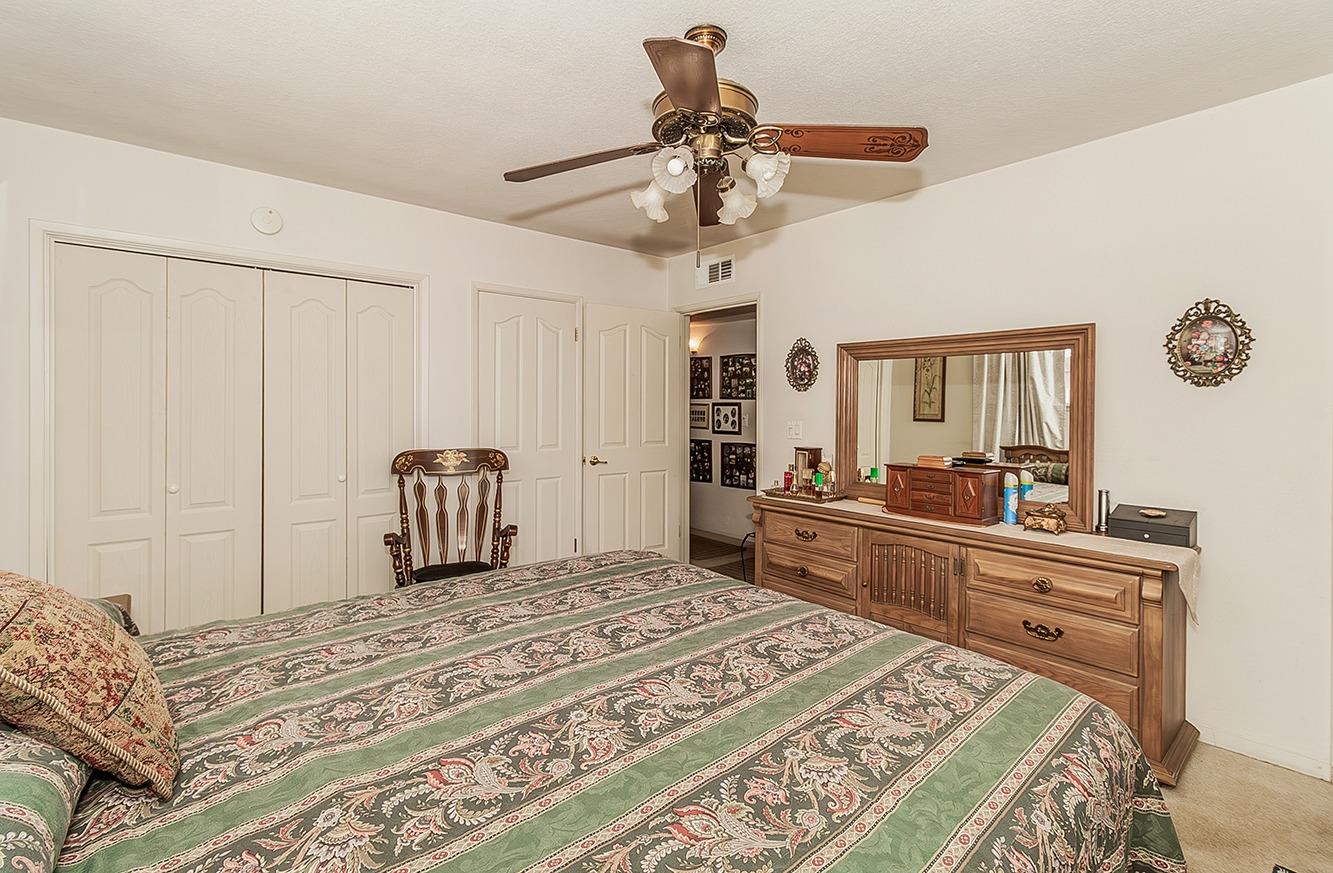 5082 N Maroa Ave, Fresno, CA 93704