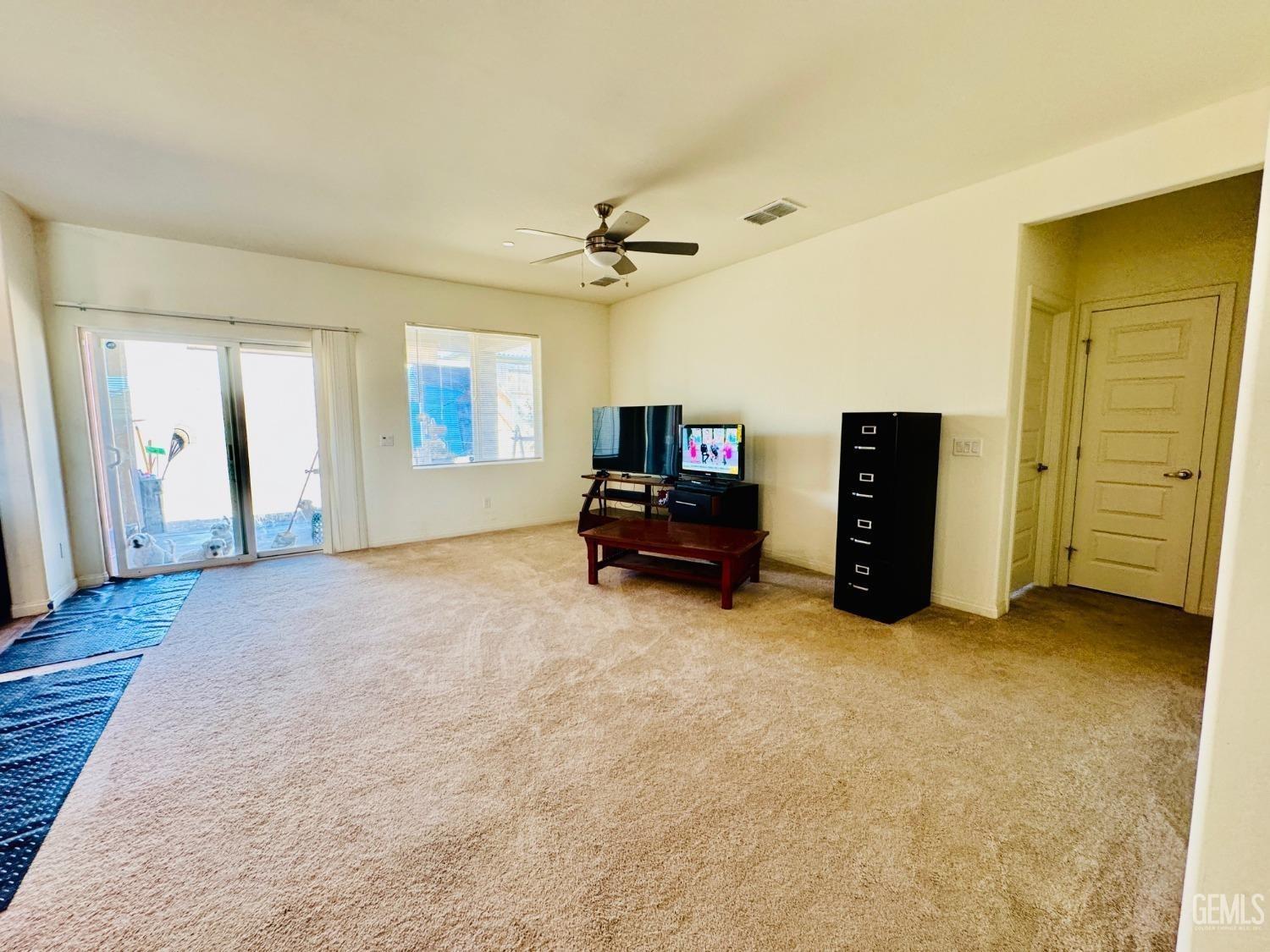 5024 Anaconda, Bakersfield, CA 93306