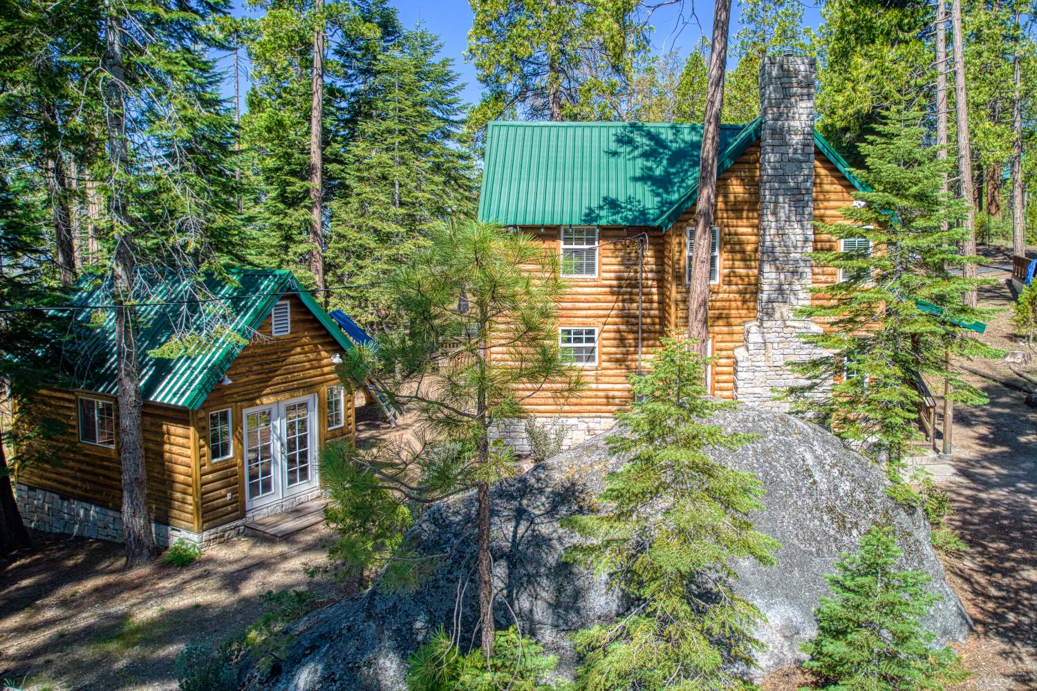 41533 Indian Rock Rd, Shaver Lake, CA 93664