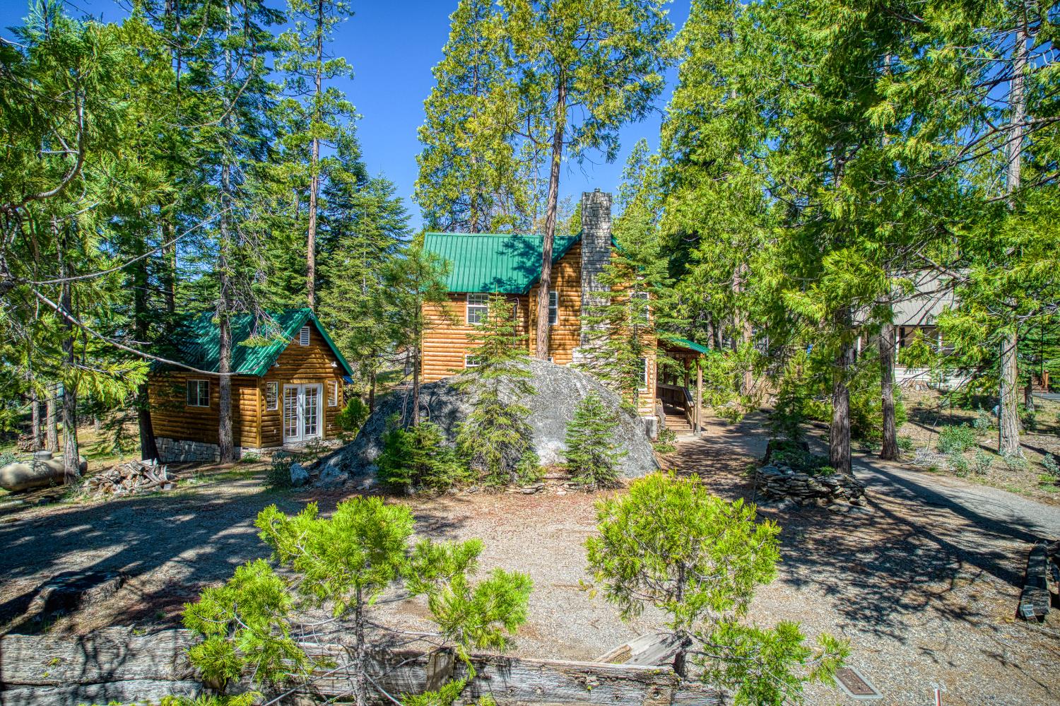 41533 Indian Rock Rd, Shaver Lake, CA 93664
