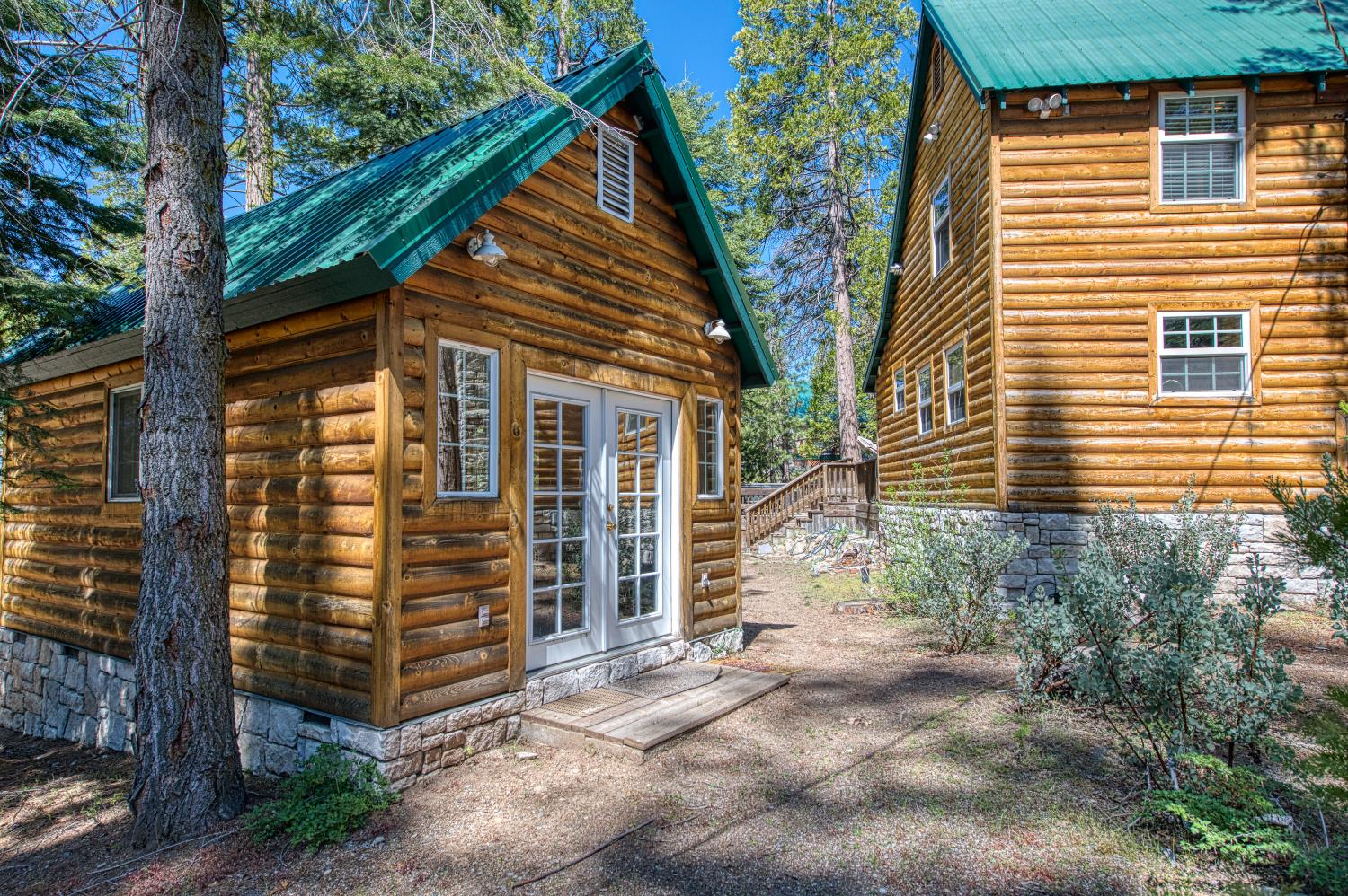 41533 Indian Rock Rd, Shaver Lake, CA 93664