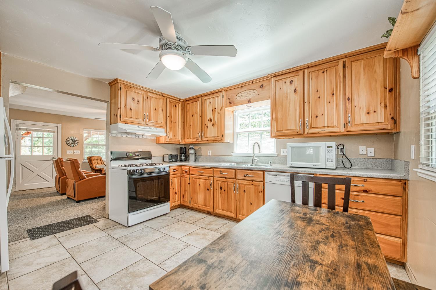 41533 Indian Rock Rd, Shaver Lake, CA 93664