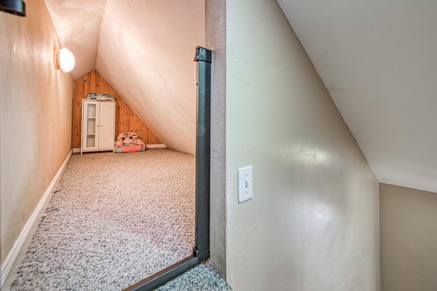 41533 Indian Rock Rd, Shaver Lake, CA 93664