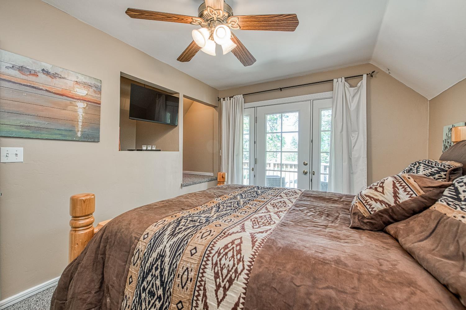 41533 Indian Rock Rd, Shaver Lake, CA 93664