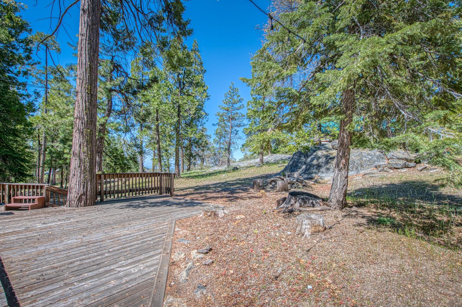 41533 Indian Rock Rd, Shaver Lake, CA 93664