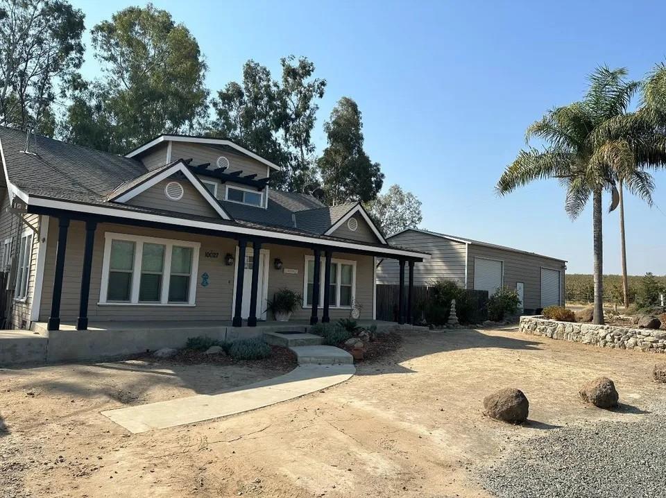 10027 Avenue 424, Dinuba, CA 93618