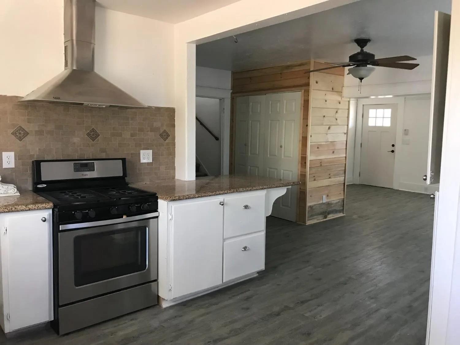 10027 Avenue 424, Dinuba, CA 93618