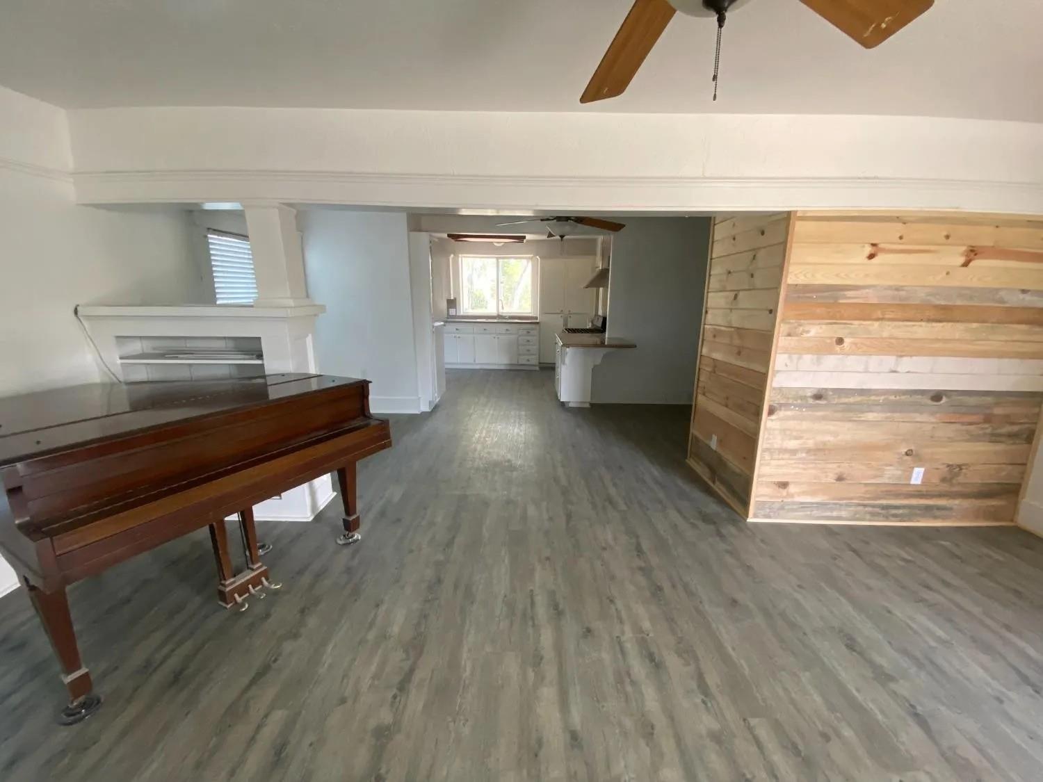 10027 Avenue 424, Dinuba, CA 93618