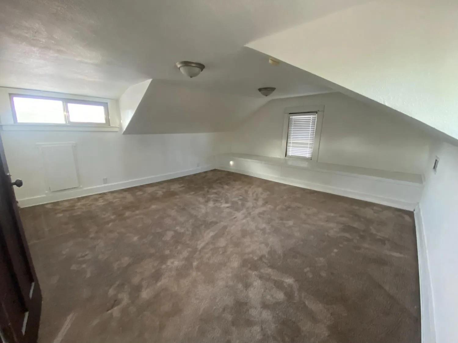 10027 Avenue 424, Dinuba, CA 93618