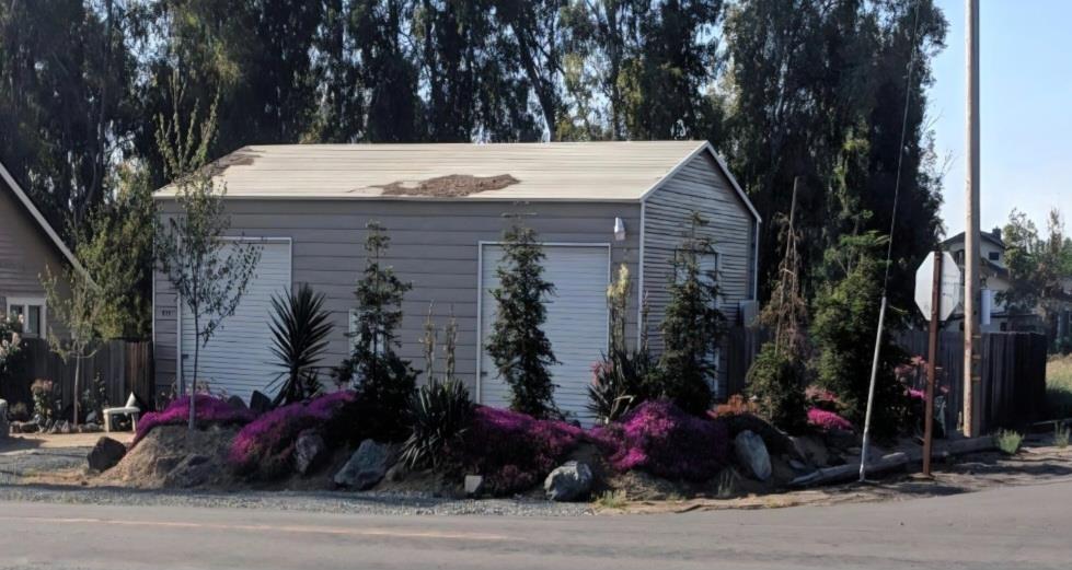 10027 Avenue 424, Dinuba, CA 93618