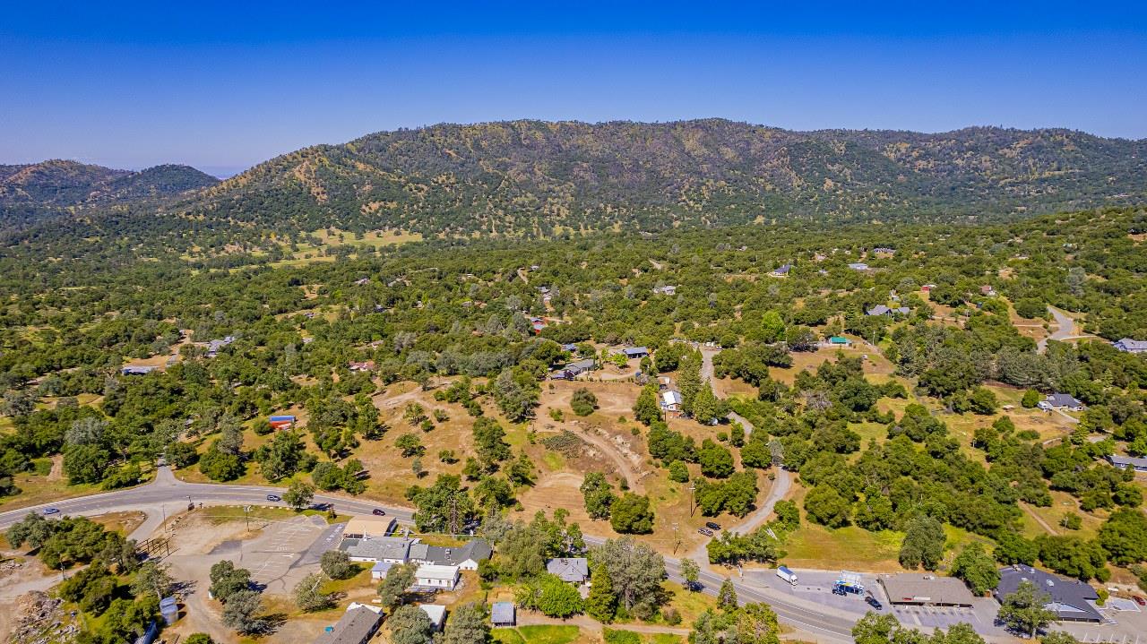 42514 Highway 49, Ahwahnee, CA 93601
