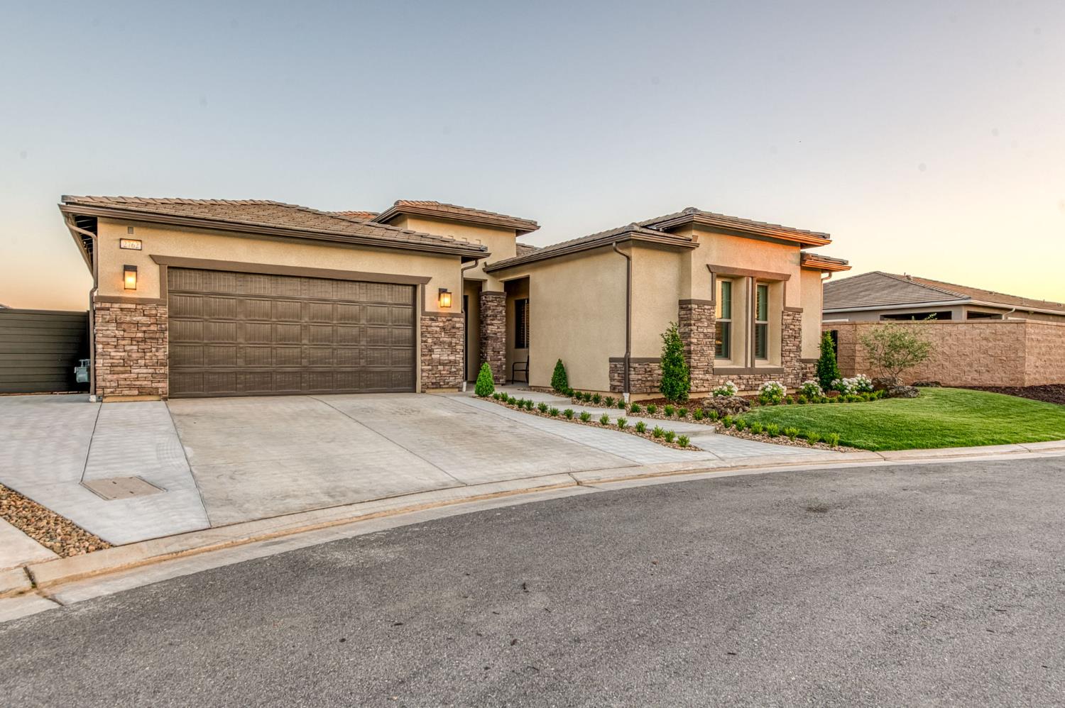 2762 Loyola Ave, Clovis, CA 93619
