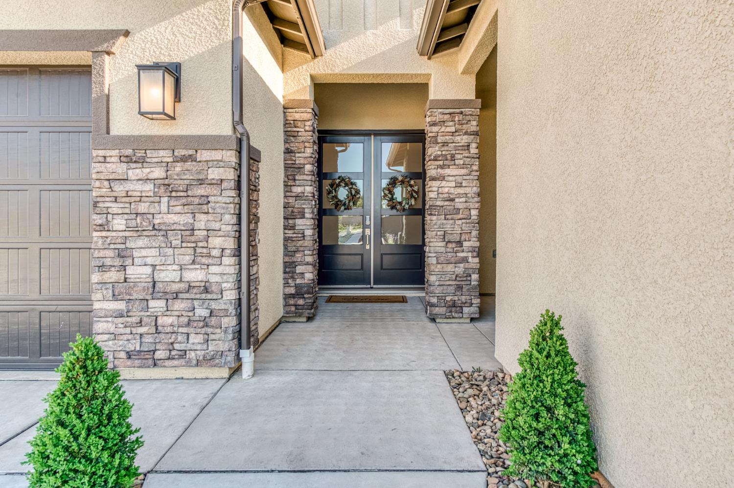 2762 Loyola Ave, Clovis, CA 93619