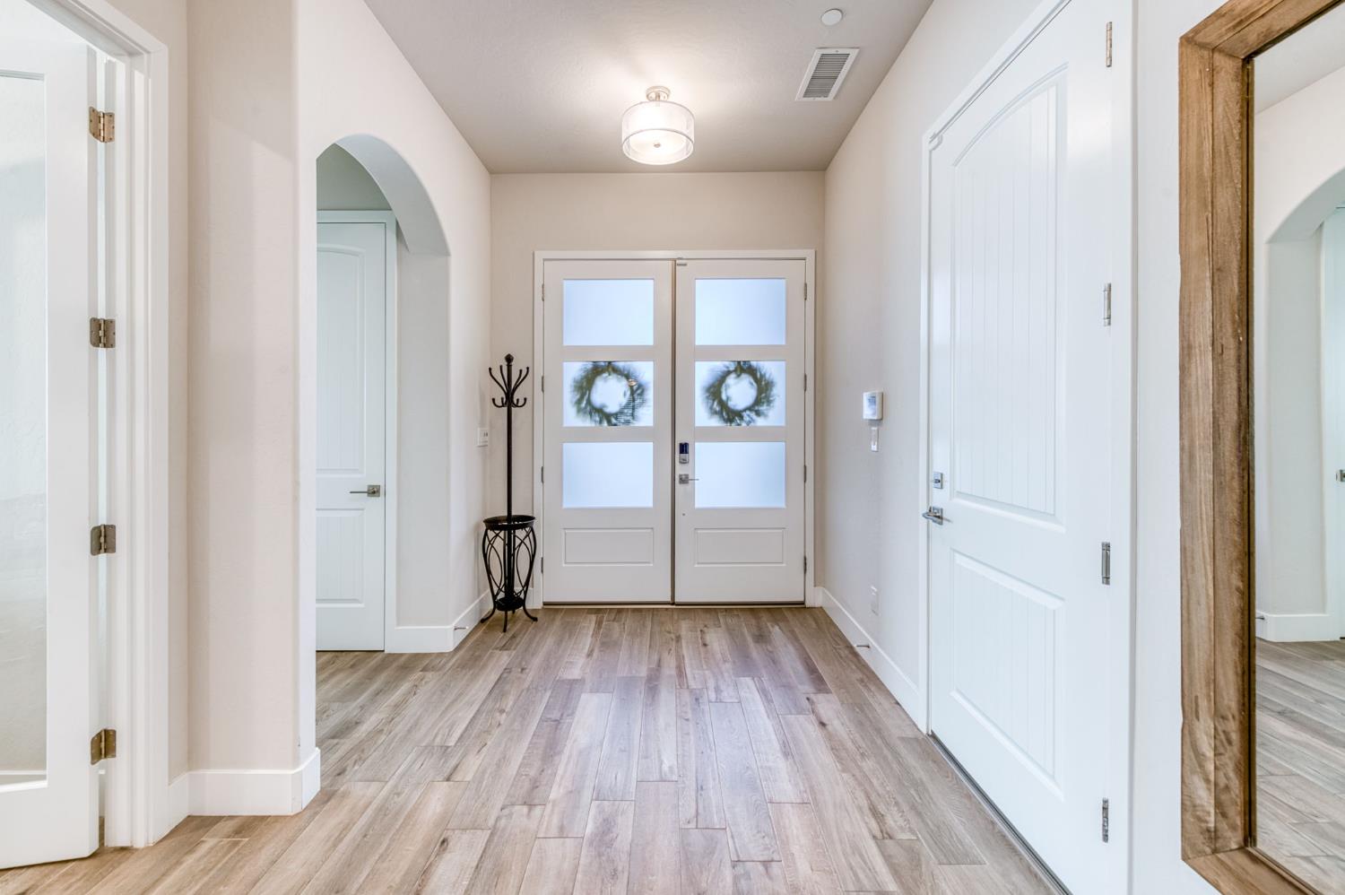 2762 Loyola Ave, Clovis, CA 93619