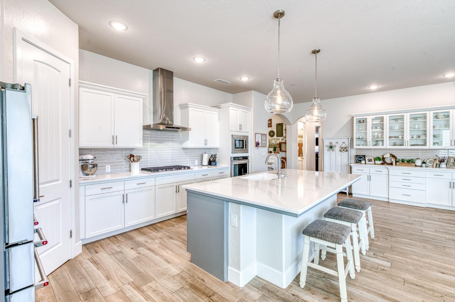 2762 Loyola Ave, Clovis, CA 93619