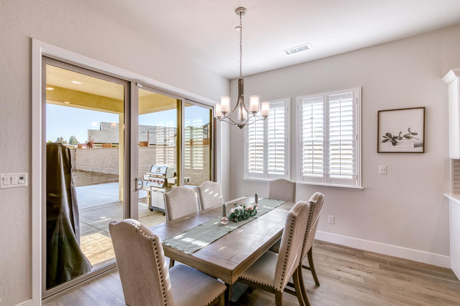 2762 Loyola Ave, Clovis, CA 93619