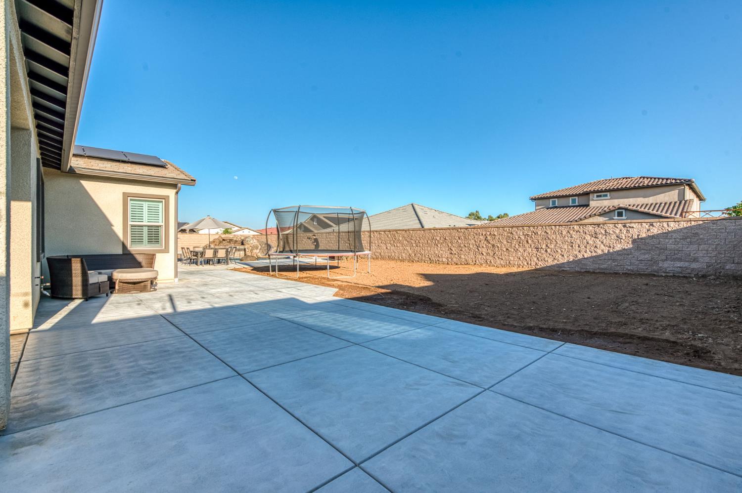 2762 Loyola Ave, Clovis, CA 93619