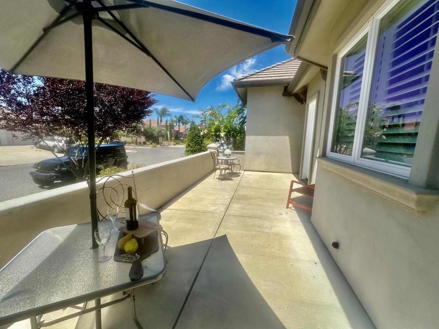 2096 E Olympic Ave, Fresno, CA 93730