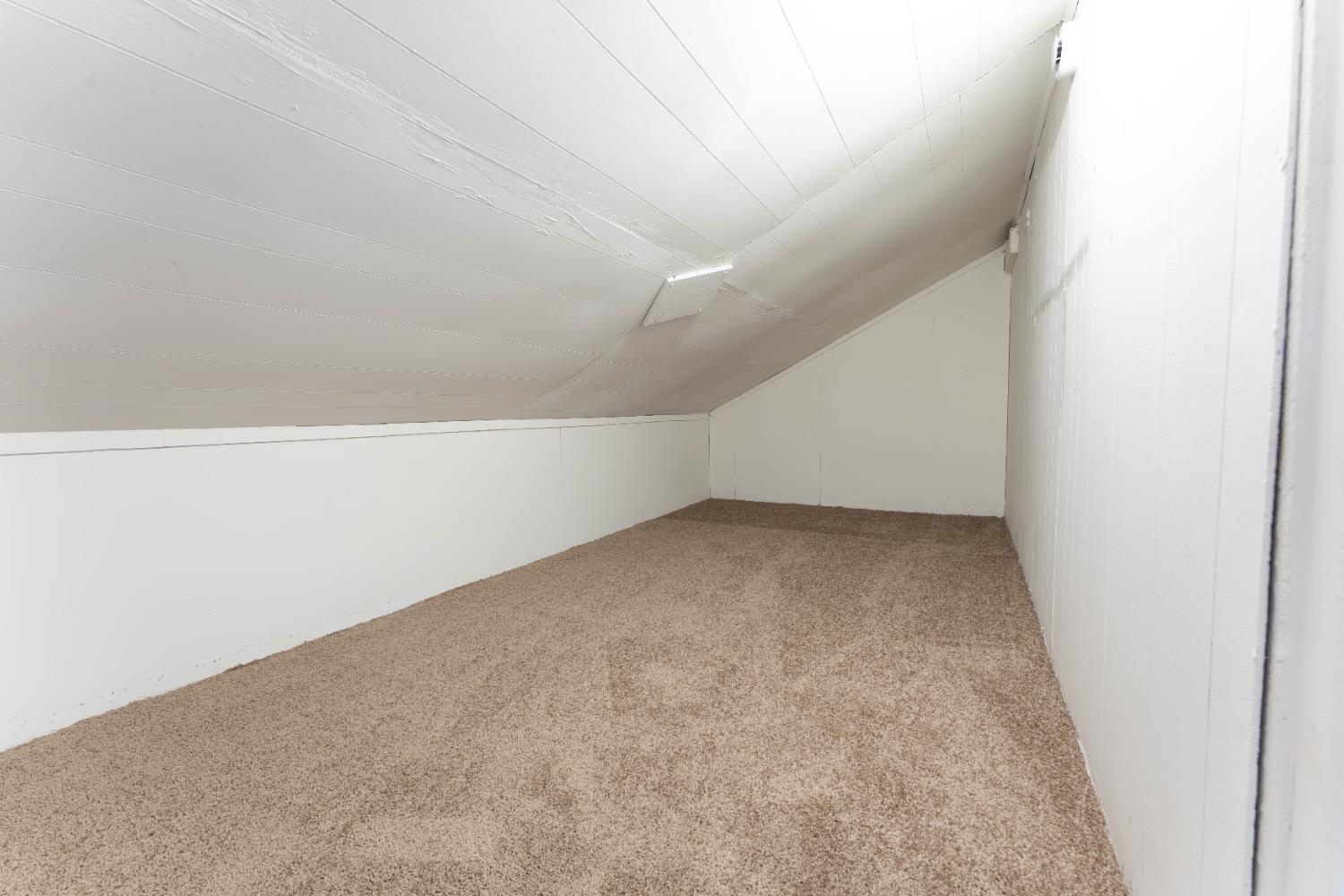 4354 E Kings Canyon Rd, Fresno, CA 93702