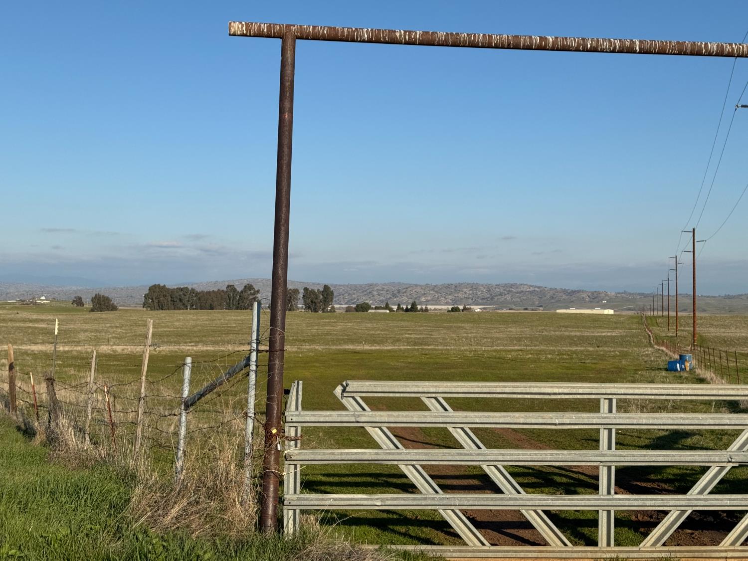 33674 Road 600, Raymond, CA 93653