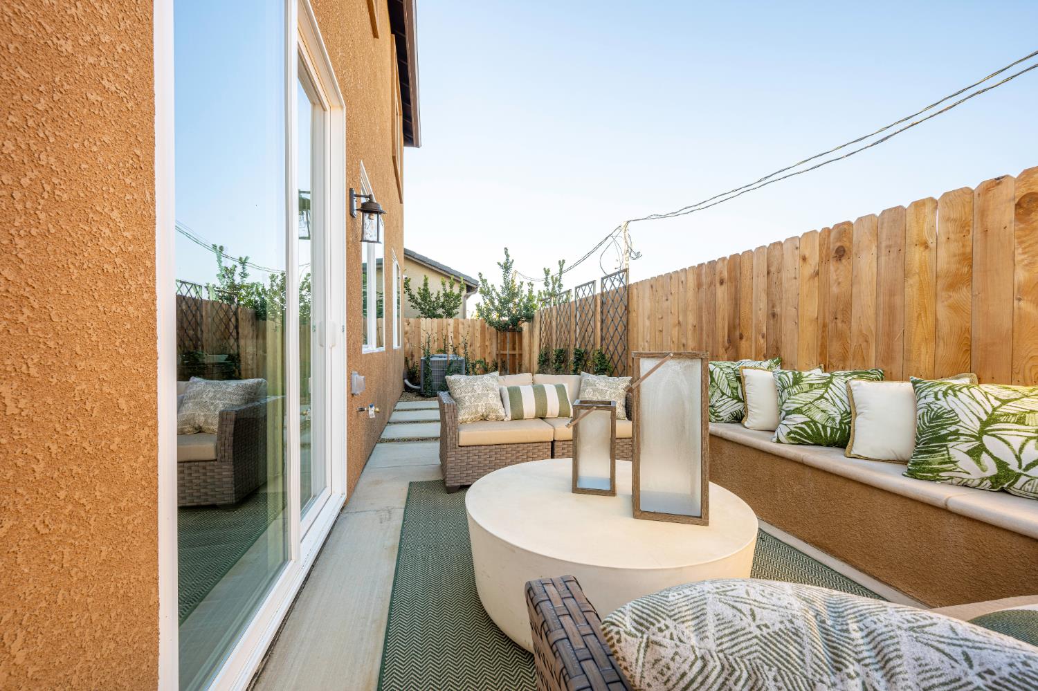 1161 Maclure Ave W, Madera, CA 93636