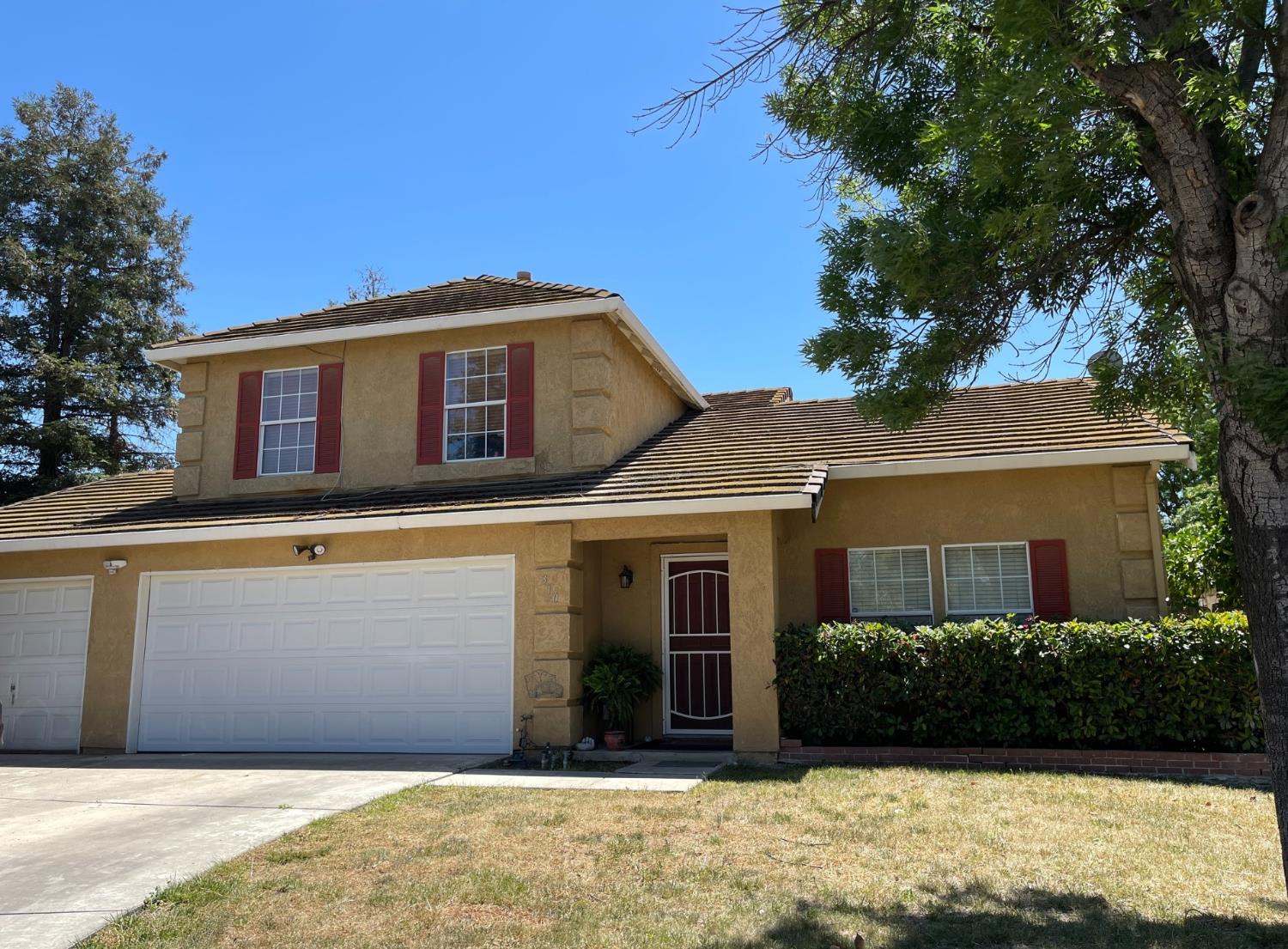 310 Buena Vista Ct, Merced, CA 95348