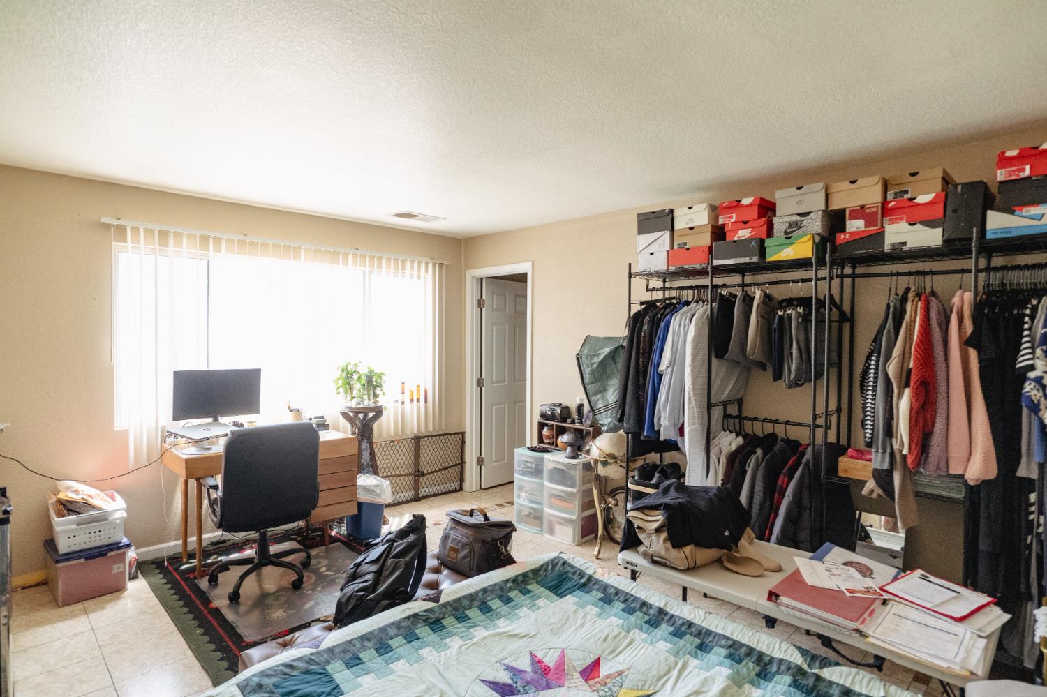 310 Buena Vista Ct, Merced, CA 95348