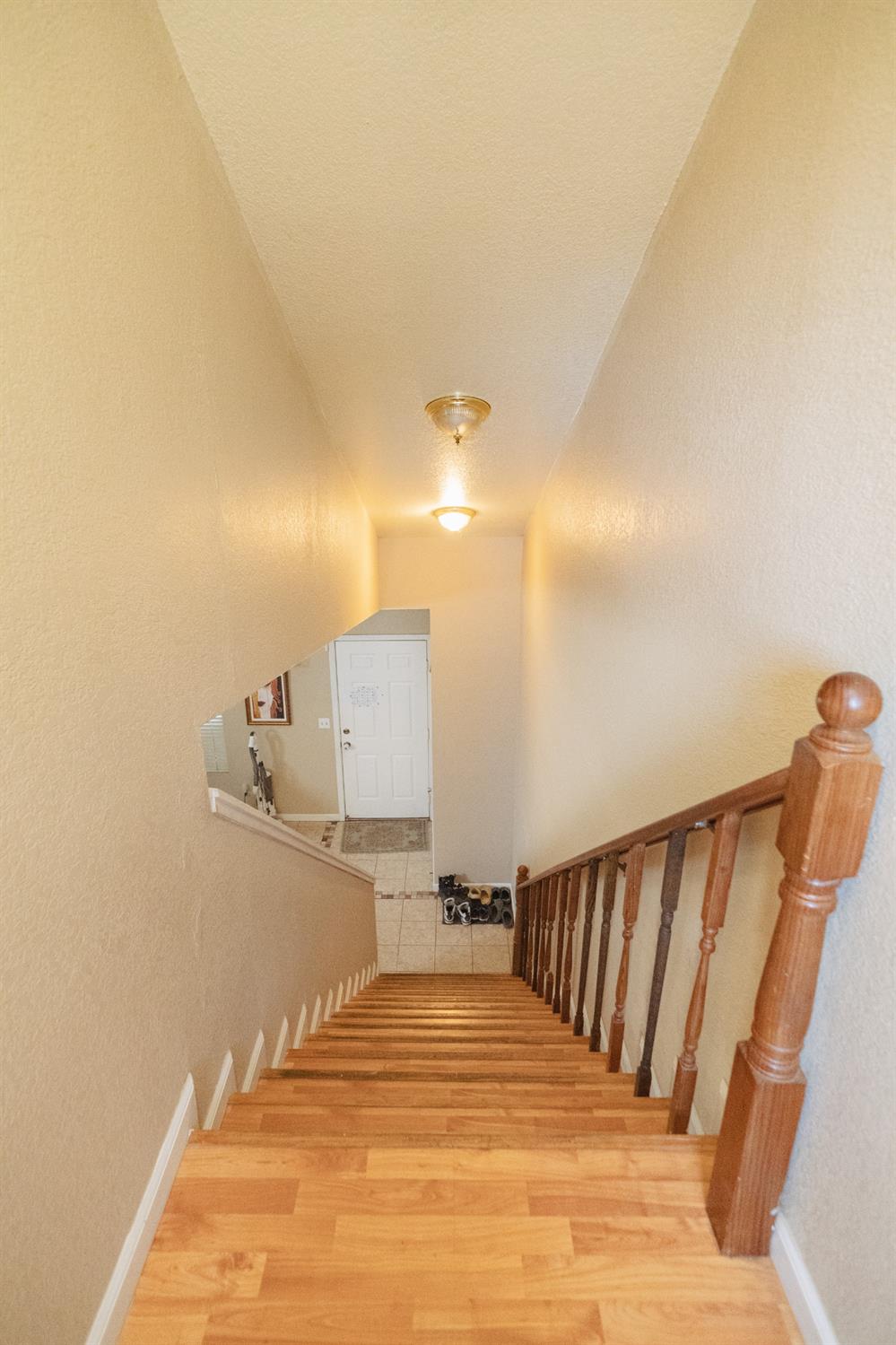 310 Buena Vista Ct, Merced, CA 95348