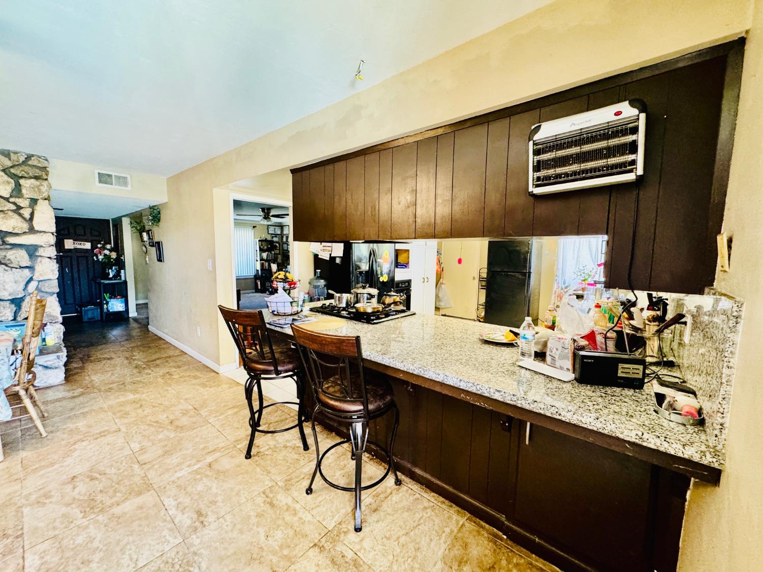 3208 Sunview Dr, Bakersfield, CA 93306