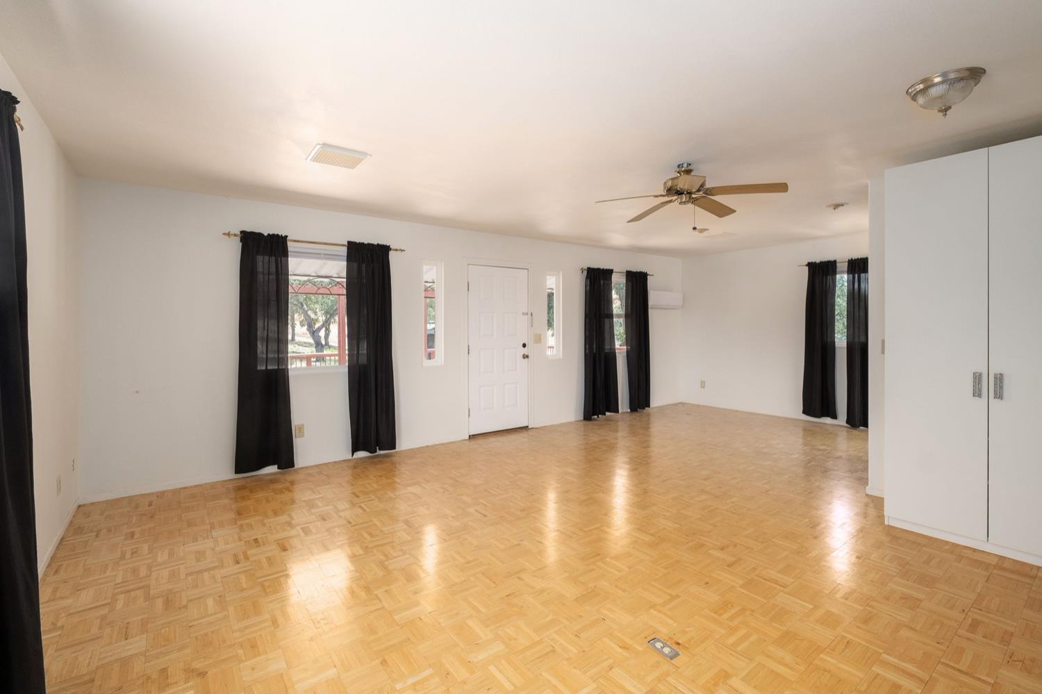 37667 Eagle Dr, Raymond, CA 93653