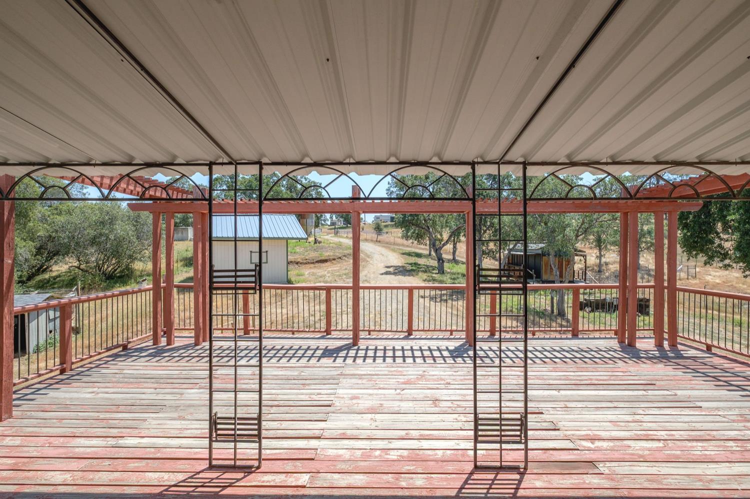 37667 Eagle Dr, Raymond, CA 93653