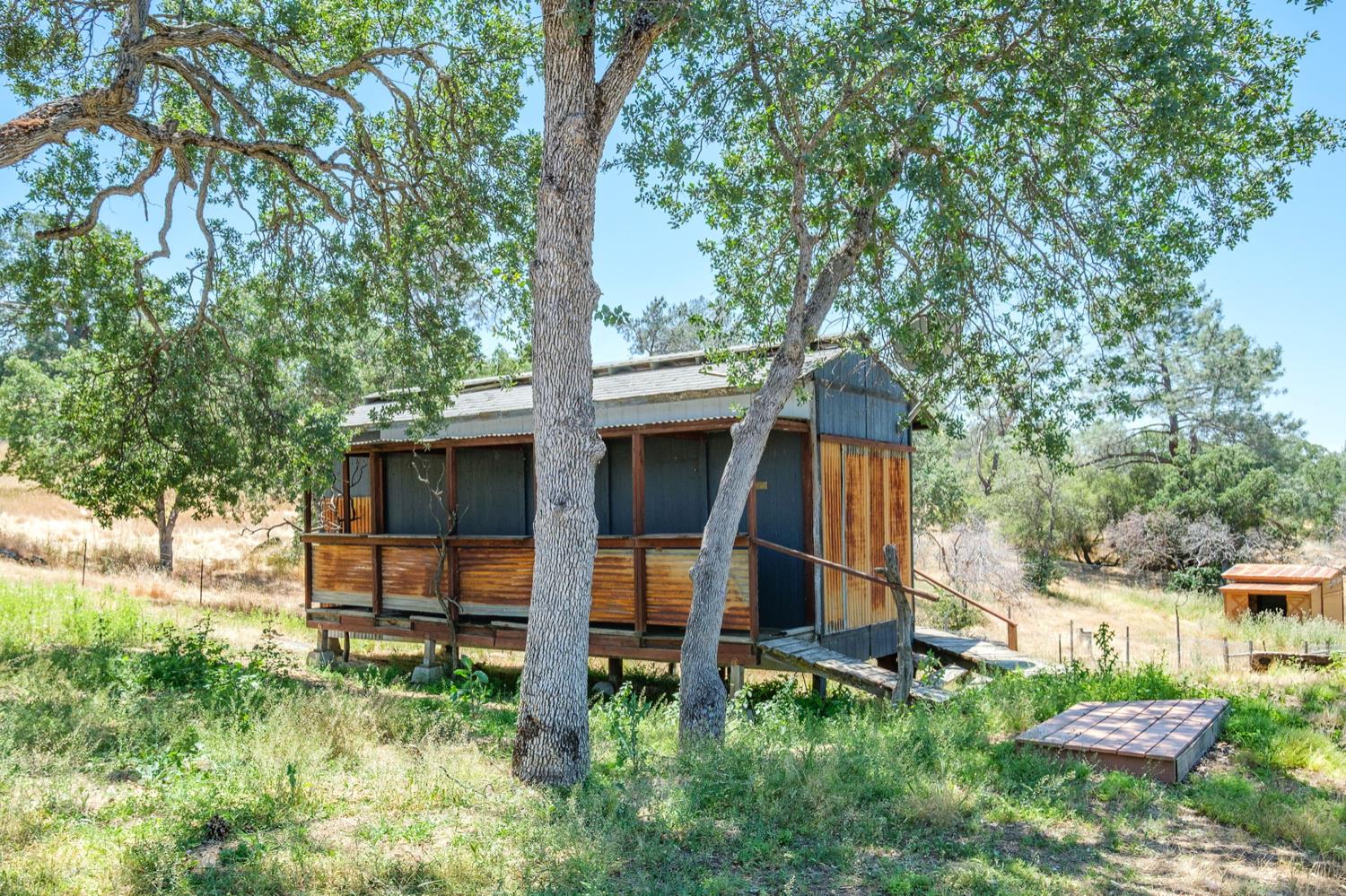 37667 Eagle Dr, Raymond, CA 93653